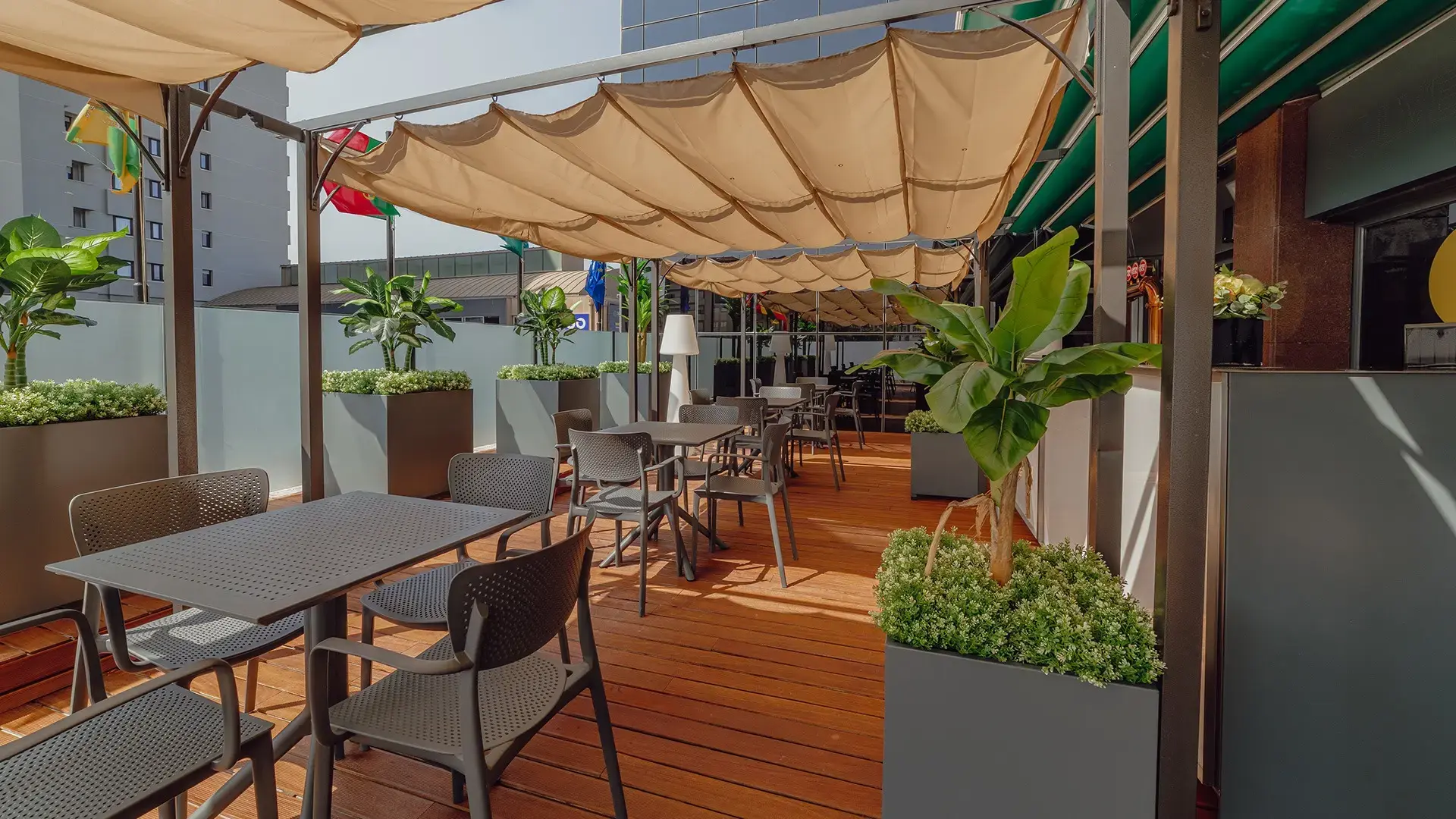 Terrace Bar - 3