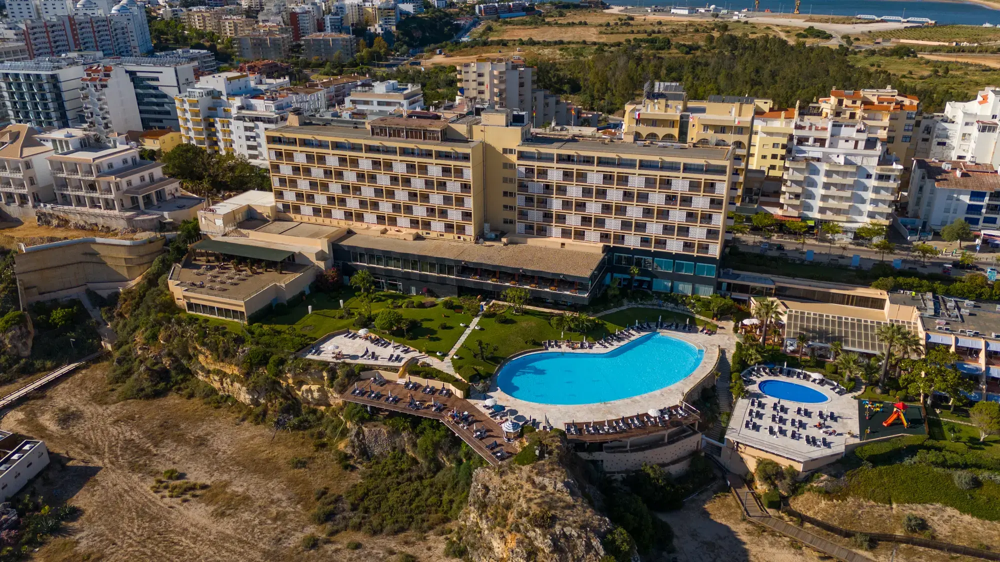 hac-exterior-1