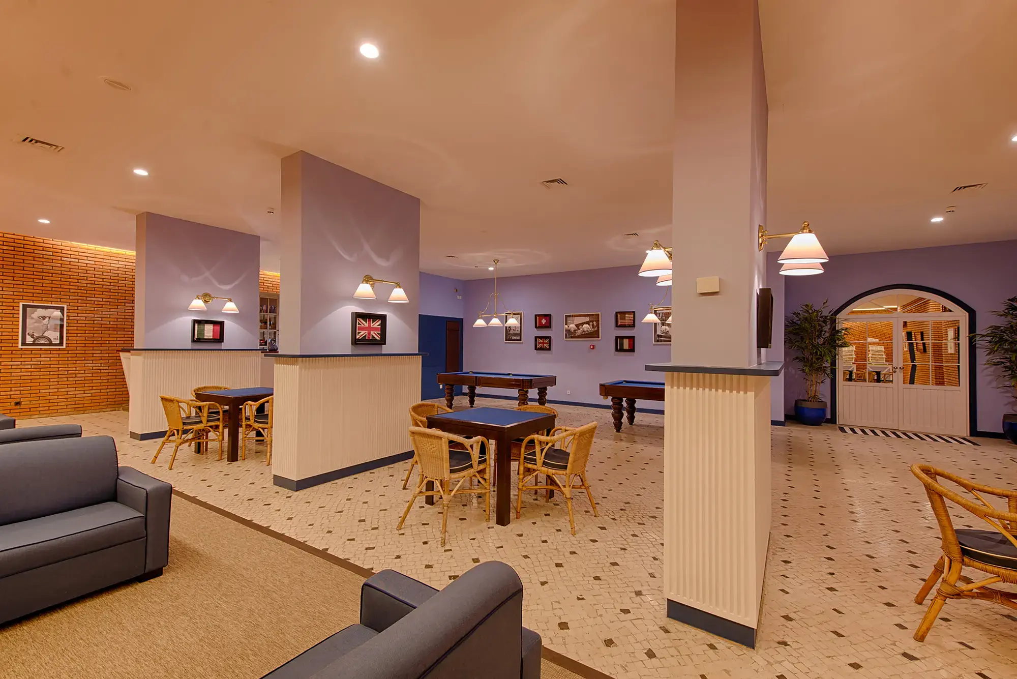 Coffee Shop - 2